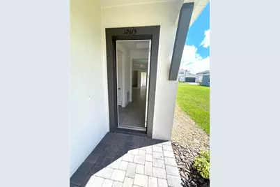12615 Clear Sapphire Drive, Winter Garden, FL 34787 - Photo 4