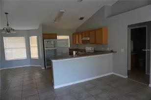 1947 Southern Oak Loop, Minneola, FL 34715 - Photo 4
