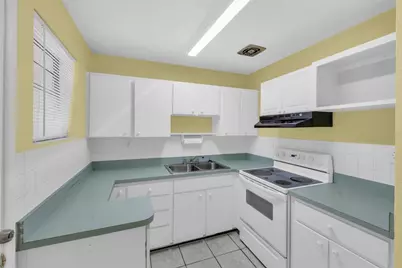 1031 Cadillac Drive, Daytona Beach, FL 32117 - Photo 8