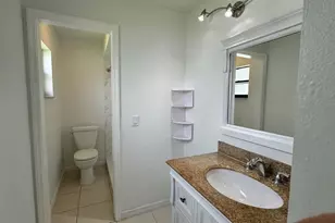 4841 Jamaica Ln, Kissimmee, FL 34746 - Photo 6