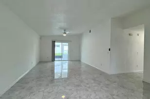 4841 Jamaica Ln, Kissimmee, FL 34746 - Photo 2