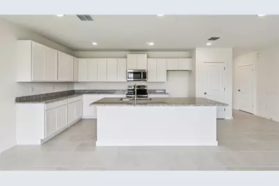 463 Liberty Bend, Haines City, FL 33844 - Photo 2