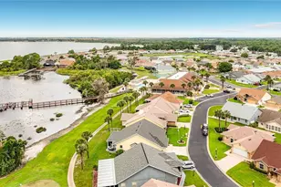 430 Harbourview Dr, Haines City, FL 33844 - Photo 4