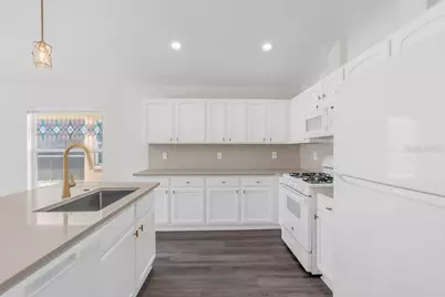 15746 Autumn Glen Avenue, Clermont, FL 34714 - Photo 6
