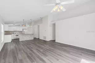 15746 Autumn Glen Ave, Clermont, FL 34714 - Photo 6