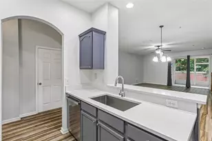 14261 Turning Leaf Dr, Orlando, FL 32828 - Photo 8