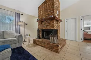 1012 Glensprings Ave, Winter Garden, FL 34787 - Photo 4