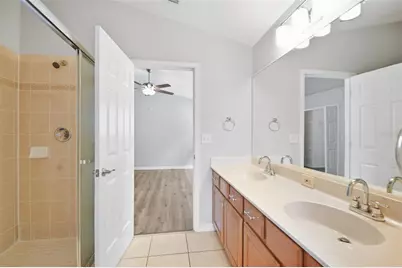 27921 Pleasure Ride Loop, Wesley Chapel, FL 33544 - Photo 34