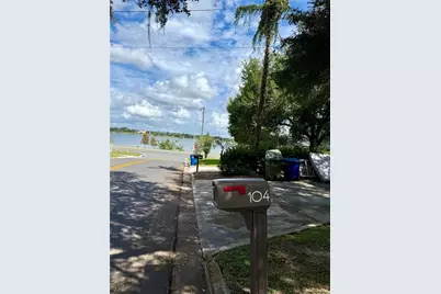 104 13th Street SE, Winter Haven, FL 33880 - Photo 2