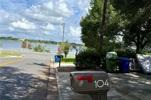 104 13th St SE, Winter Haven, FL 33880 - Photo 2