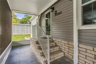 2567 Cayman Cir, Zellwood, FL 32798 - Photo 26
