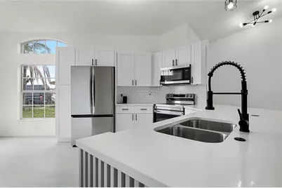 2978 Stillwater Drive, Kissimmee, FL 34743 - Photo 8