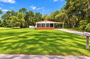 2562 SE 178th Ave, Silver Springs, FL 34488 - Photo 1