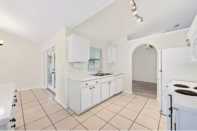 23 Zachary Wade Street, Winter Garden, FL 34787 - Photo 10