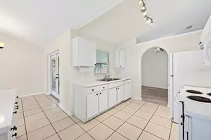 23 Zachary Wade St, Winter Garden, FL 34787 - Photo 10
