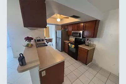 7667 Havenford Court, Orlando, FL 32818 - Photo 2