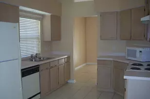 828 Garden Glen Loop, Lake Mary, FL 32746 - Photo 2