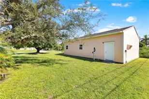 867 Floraland Ave, Sebastian, FL 32958 - Photo 20