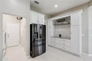 8712 Bridgeport Bay Cir, Mount Dora, FL 32757 - Photo 18