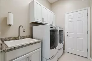 8712 Bridgeport Bay Cir, Mount Dora, FL 32757 - Photo 36