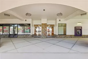 2305 Edgewater Dr, Orlando, FL 32804 - Photo 26