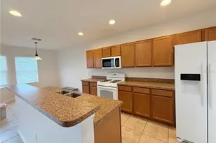 108 Miro Dr, Davenport, FL 33837 - Photo 12
