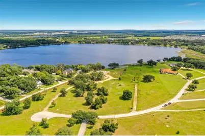 18540 Water Crest Court, Groveland, FL 34736 - Photo 4