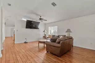 2725 Buckhorn Preserve Blvd, Valrico, FL 33596 - Photo 20