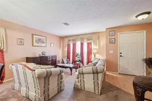 1134 Kempton Chase Pkwy, Orlando, FL 32837 - Photo 4