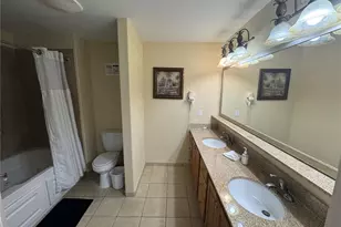 13427 Blue Heron Beach Dr, Orlando, FL 32821 - Photo 12