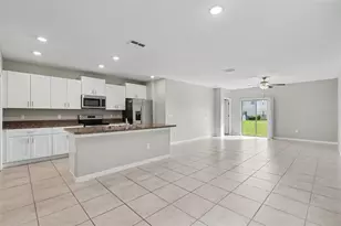 15540 Colt Creek Pl, Sun City Center, FL 33573 - Photo 4