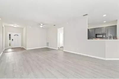411 Hammerstone Avenue, Haines City, FL 33844 - Photo 10