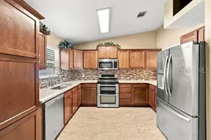 667 Jaguar Ct, Poinciana, FL 34759 - Photo 12