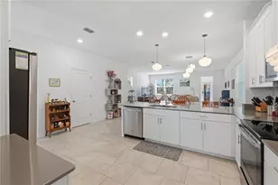 11360 Listening Dr, Orlando, FL 32832 - Photo 8