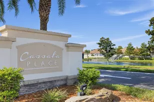 125 Colebrook Ct, Venice, FL 34292 - Photo 2