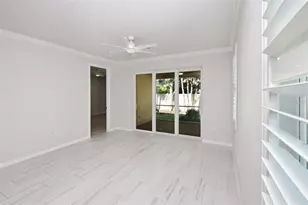 125 Colebrook Ct, Venice, FL 34292 - Photo 12