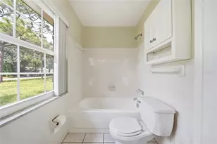 9401 N Rome Cir, Tampa, FL 33612 - Photo 14