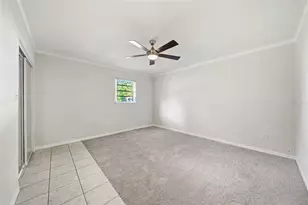 9401 N Rome Cir, Tampa, FL 33612 - Photo 16