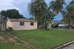 6942 Grande Vista Way S, South Pasadena, FL 33707 - Photo 2