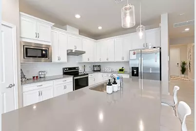 2578 Autumn Peace Drive, Kissimmee, FL 34744 - Photo 10