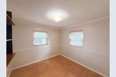 2716 Charleston Drive, Plant City, FL 33563 - Photo 8