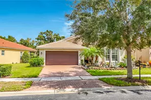 16144 Coquina Bay Ln, Wimauma, FL 33598 - Photo 4