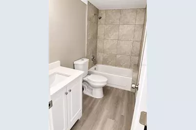 5228 Cypress Creek Drive #105, Orlando, FL 32811 - Photo 10