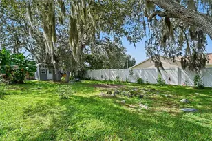1050 Parnell Ct, Deltona, FL 32738 - Photo 16