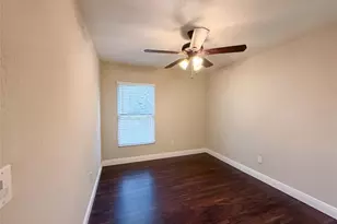 881 Vicksburg St, Deltona, FL 32725 - Photo 14
