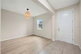 2561 Sky Stone Ct, Oakland, FL 34787 - Photo 6