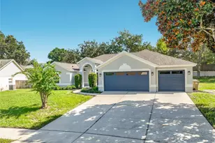 12625 Douglas Fir Ct, Clermont, FL 34711 - Photo 1