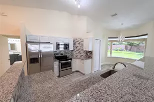 771 Sandhill Crane Ct, Rockledge, FL 32955 - Photo 2