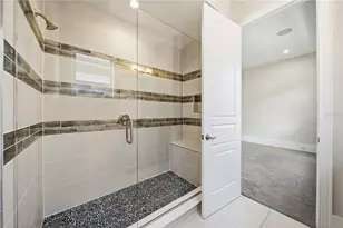 1051 Jack Nicklaus Ct, Kissimmee, FL 34747 - Photo 24