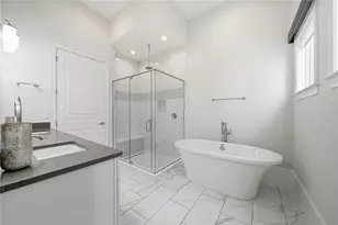 1051 Jack Nicklaus Ct, Kissimmee, FL 34747 - Photo 10
